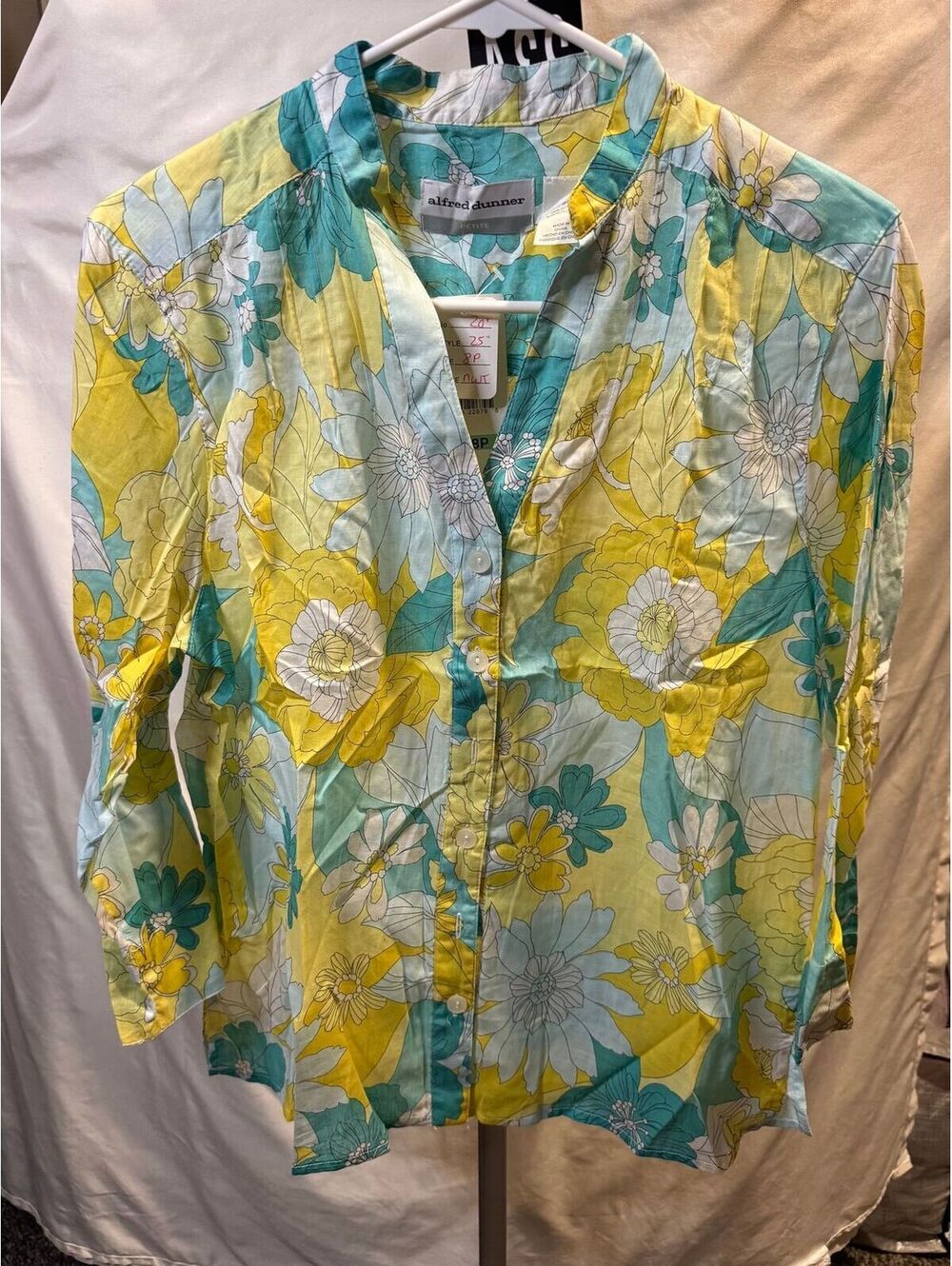 234Alfred Dunner Women's Floral Cotton Button-Up Blouse Size 8P - Vibrant Spring